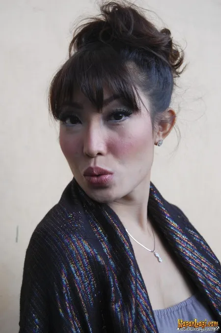 Foto Ayu Dewi