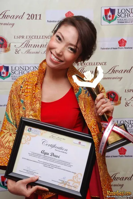 Foto Ayu Dewi