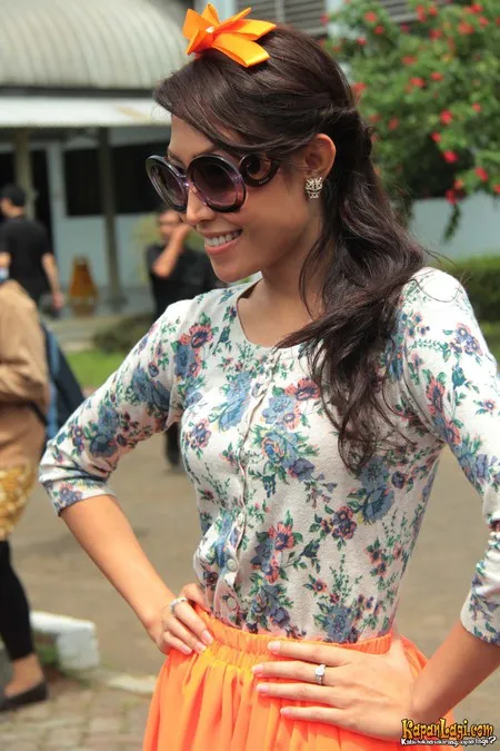 Foto Ayu Dewi