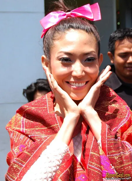 Foto Ayu Dewi