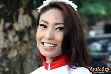 Foto Ayu Dewi