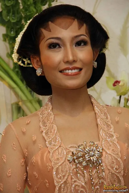 Foto Ayu Dewi