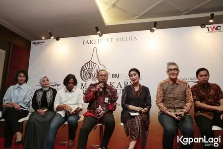 Foto Ayu Diah Pasha