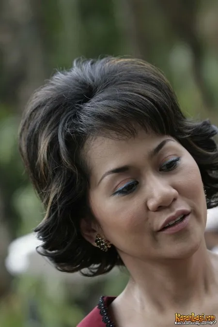 Foto Ayu Diah Pasha