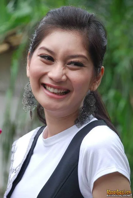 Foto Ayu Pratiwi