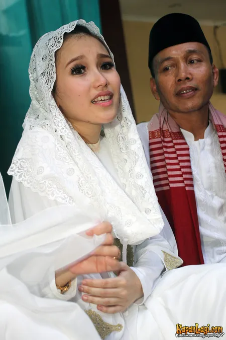 Foto Ayu Ting Ting