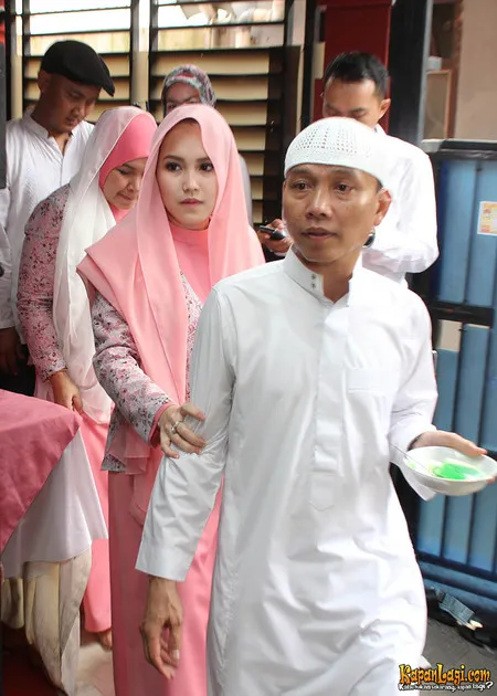Foto Ayu Ting Ting