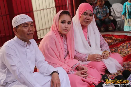 Foto Ayu Ting Ting