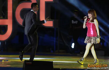 Foto Ayu Ting Ting