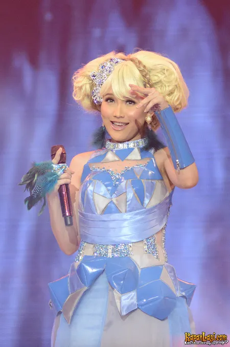 Foto Ayu Ting Ting