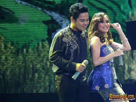 Foto Ayu Ting Ting
