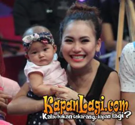 Foto Ayu Ting Ting
