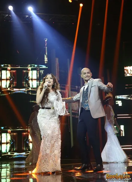 Foto Ayu Ting Ting