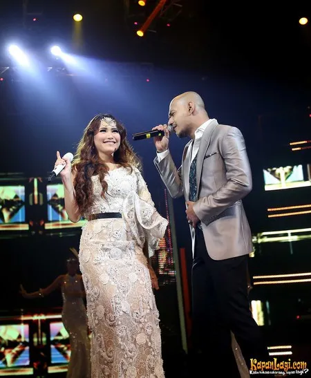Foto Ayu Ting Ting