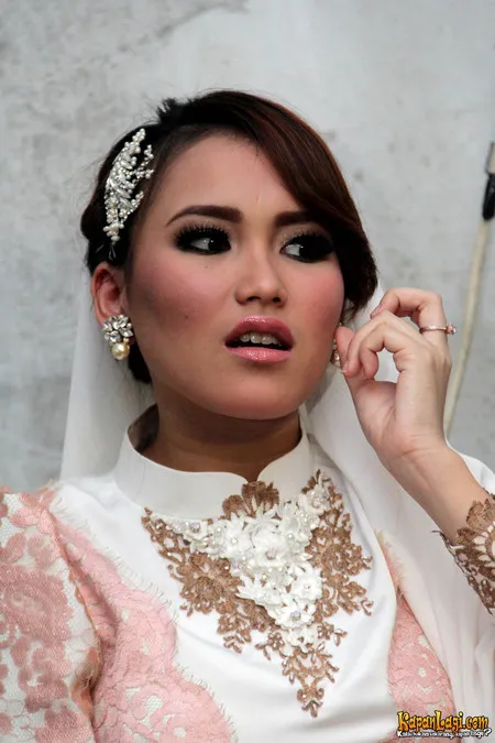 Foto Ayu Ting Ting