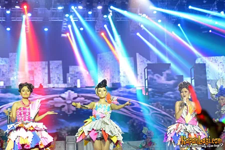 Foto Ayu Ting Ting