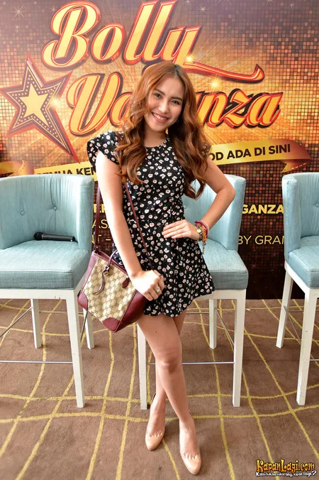 Foto Ayu Ting Ting