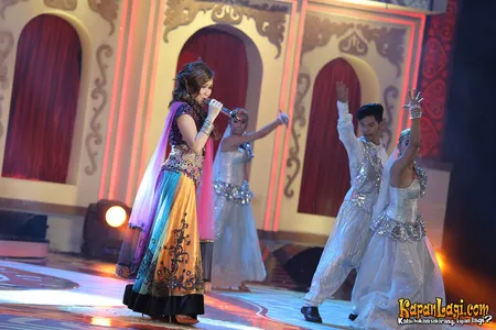 Foto Ayu Ting Ting