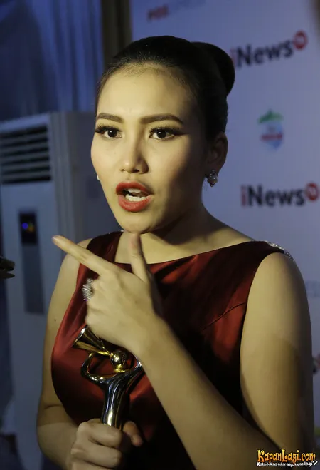 Foto Ayu Ting Ting