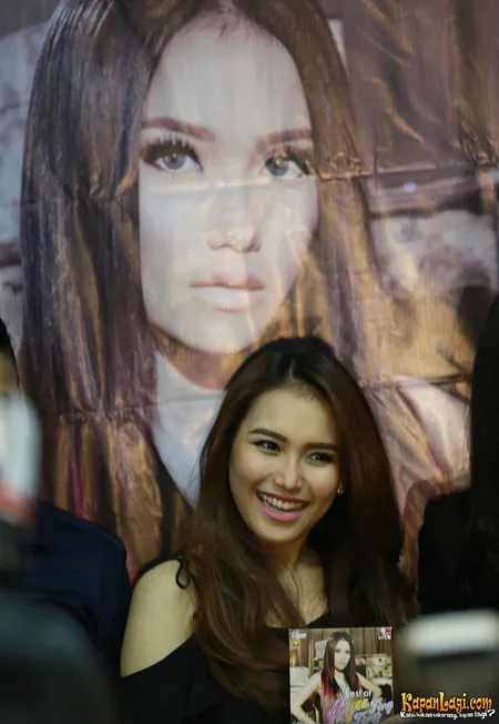 Foto Ayu Ting Ting