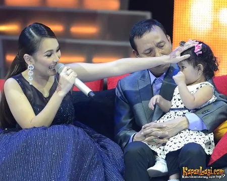 Foto Ayu Ting Ting