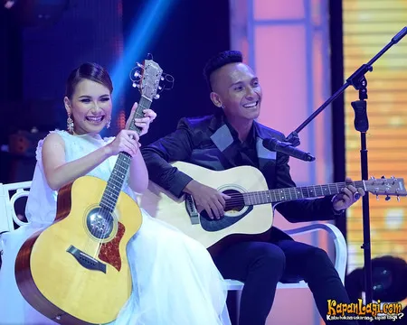 Foto Ayu Ting Ting