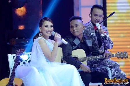 Foto Ayu Ting Ting