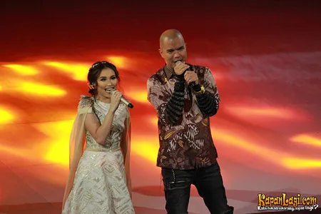 Foto Ayu Ting Ting