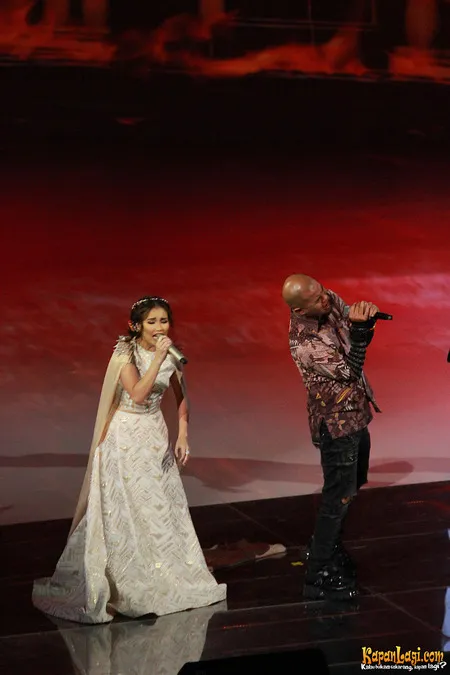 Foto Ayu Ting Ting