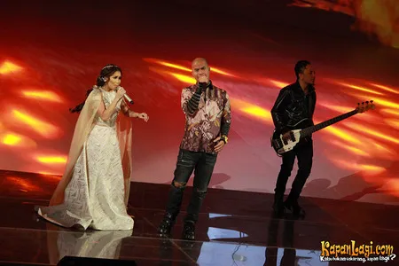 Foto Ayu Ting Ting