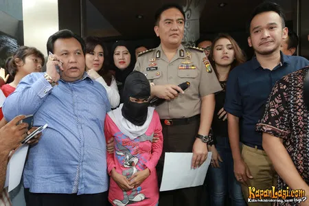 Foto Ayu Ting Ting