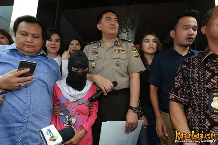 Foto Ayu Ting Ting