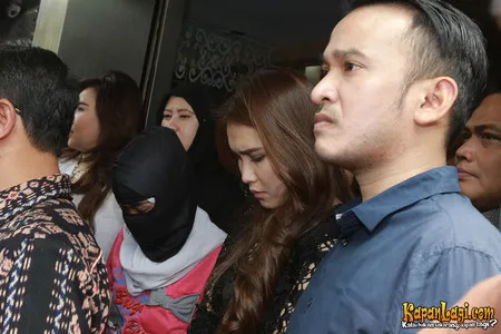 Foto Ayu Ting Ting