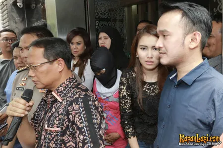 Foto Ayu Ting Ting