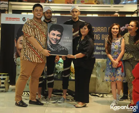 Foto Ayu Ting Ting