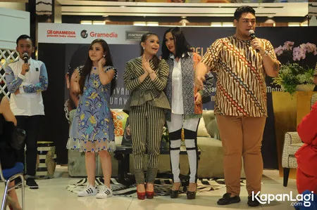 Foto Ayu Ting Ting