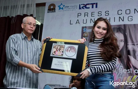 Foto Ayu Ting Ting