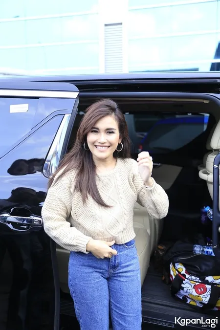 Foto Ayu Ting Ting