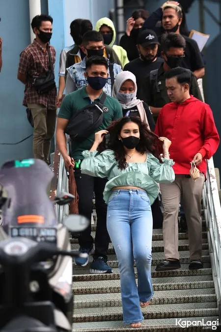 Foto Ayu Ting Ting