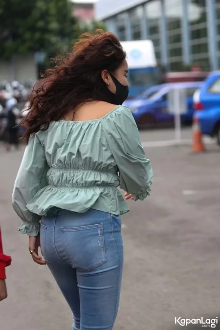 Foto Ayu Ting Ting