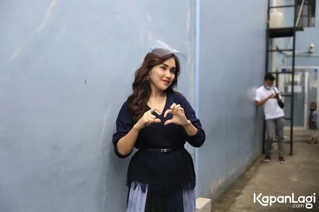 Foto Ayu Ting Ting