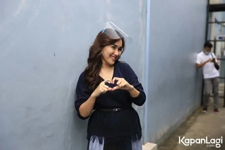Foto Ayu Ting Ting