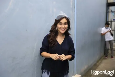 Foto Ayu Ting Ting