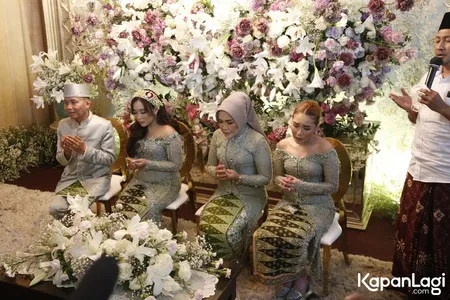 Foto Ayu Ting Ting