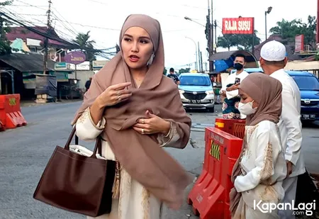 Foto Ayu Ting Ting