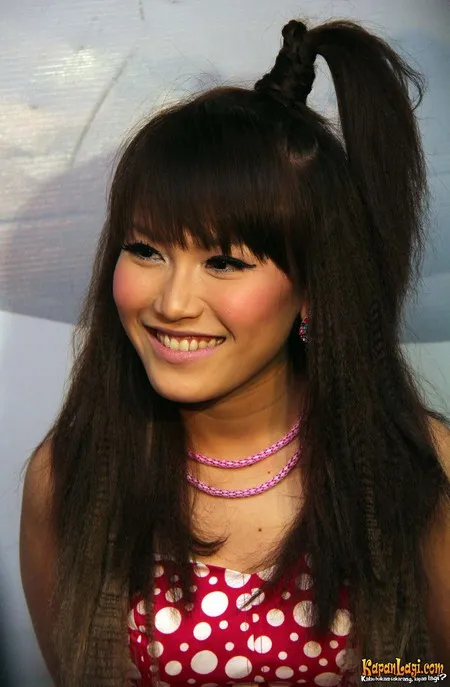 Foto Ayu Ting Ting