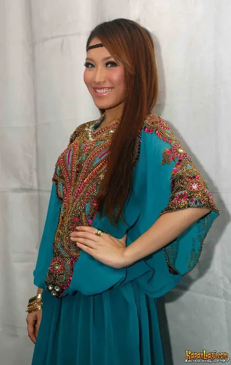 Foto Ayu Ting Ting