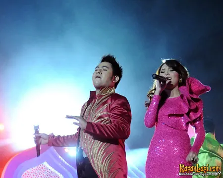 Foto Ayu Ting Ting