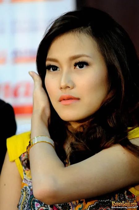 Foto Ayu Ting Ting