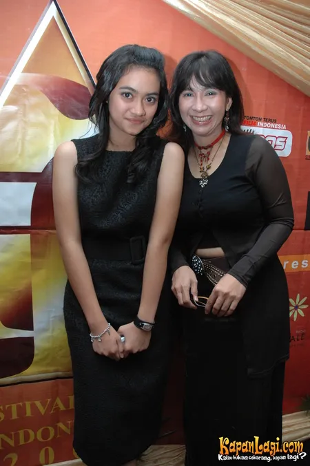 Foto Ayudia Bing Slamet